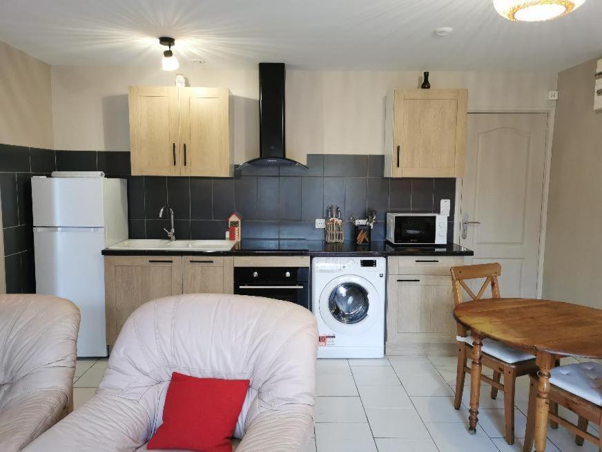 Bienvenue Chez Nous Apartman Ver-sur-Mer Kültér fotó